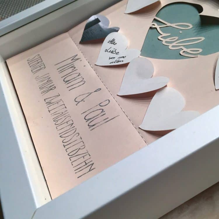 DIY Hochzeit Gaestebild plotten